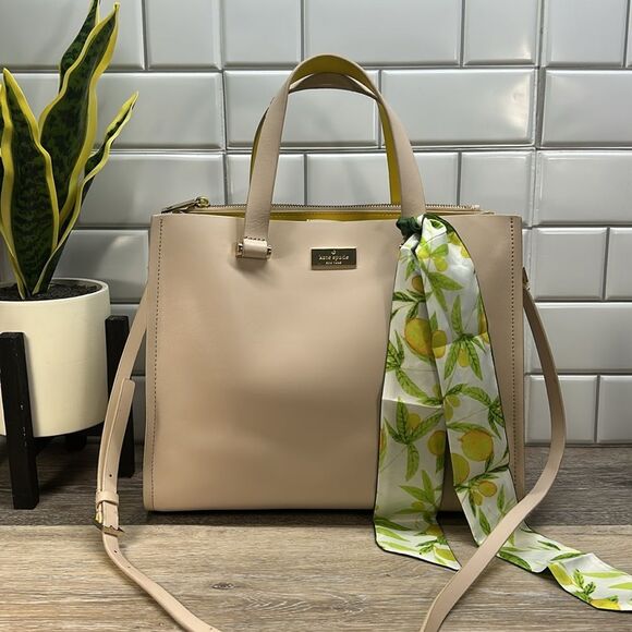 *6947 Kate Spade Elegant Cream Tote Bag - Picture 1 of 16